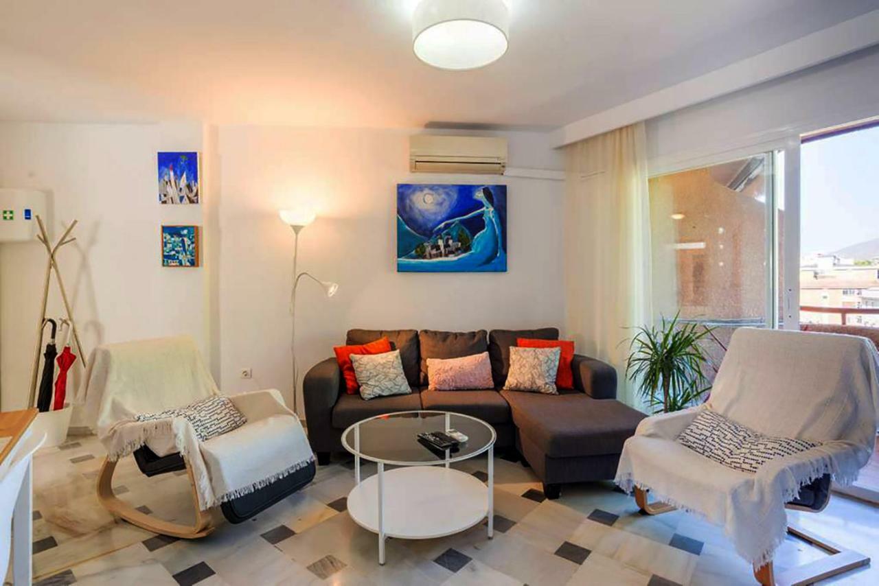 Apartamento Con Parking Gratuito Málaga Buitenkant foto