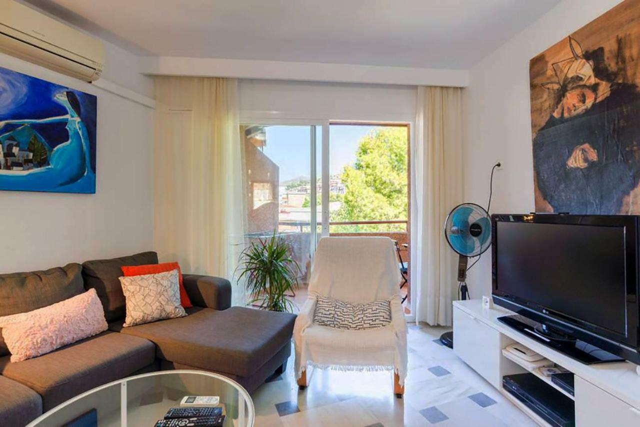 Apartamento Con Parking Gratuito Málaga Buitenkant foto